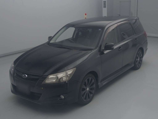 SUBARU EXIGA 2013