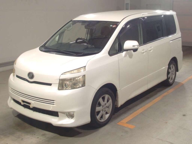 TOYOTA VOXY 2008