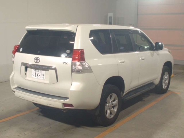 TOYOTA LAND CRUISER PRADO 2011