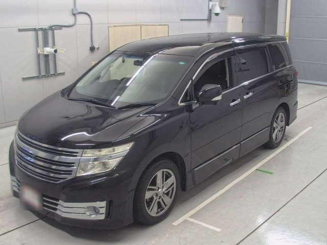 NISSAN ELGRAND 2010