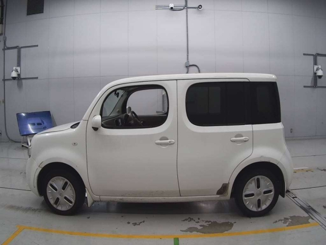 NISSAN CUBE 2013