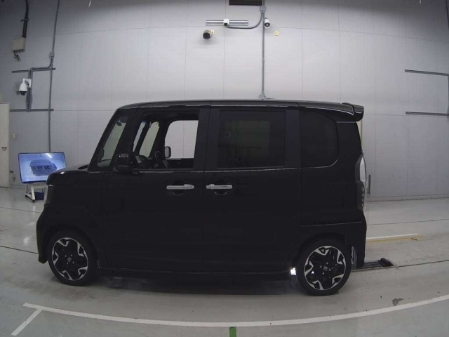 HONDA N BOX 2020