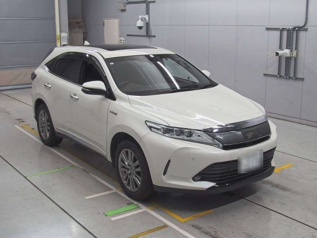 TOYOTA HARRIER 2020