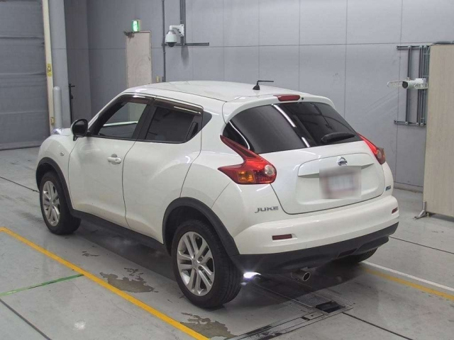 NISSAN JUKE 2012
