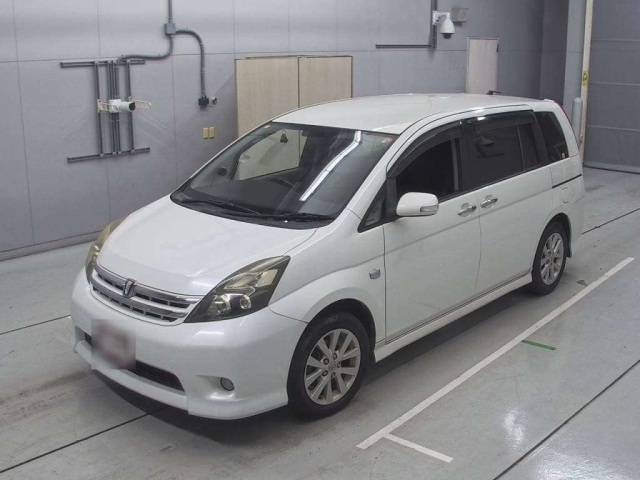 TOYOTA ISIS 2010