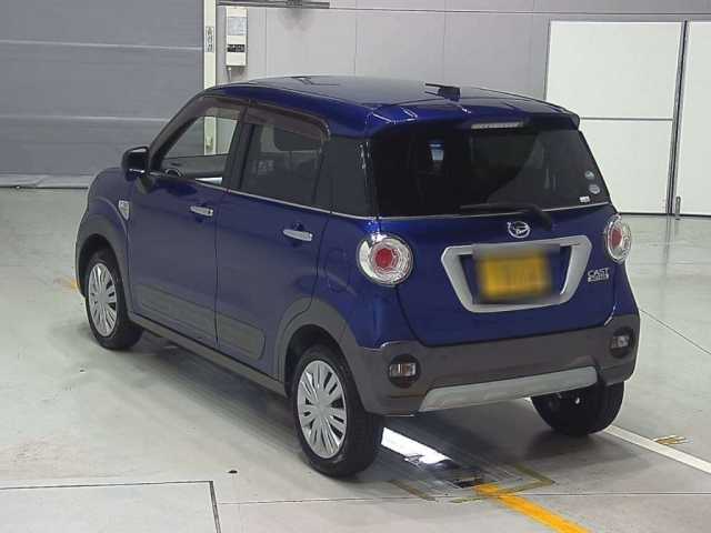 DAIHATSU CAST 2016