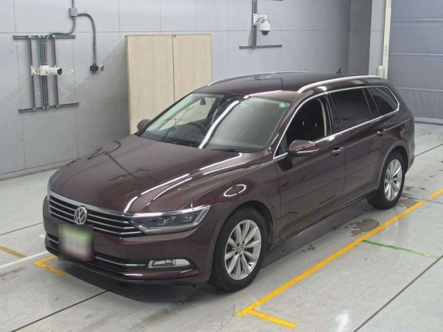 VOLKSWAGEN PASSAT VARIANT 2016