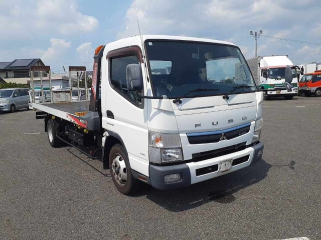 MITSUBISHI CANTER 2016