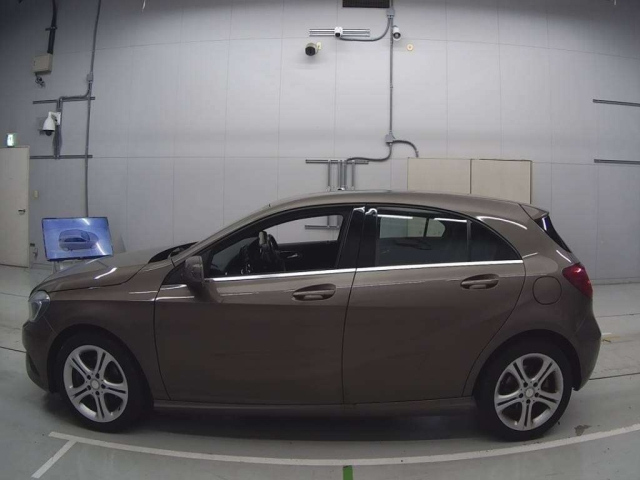 MERCEDES BENZ A CLASS 2014