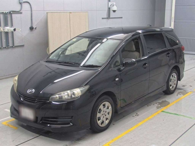 TOYOTA WISH 2011