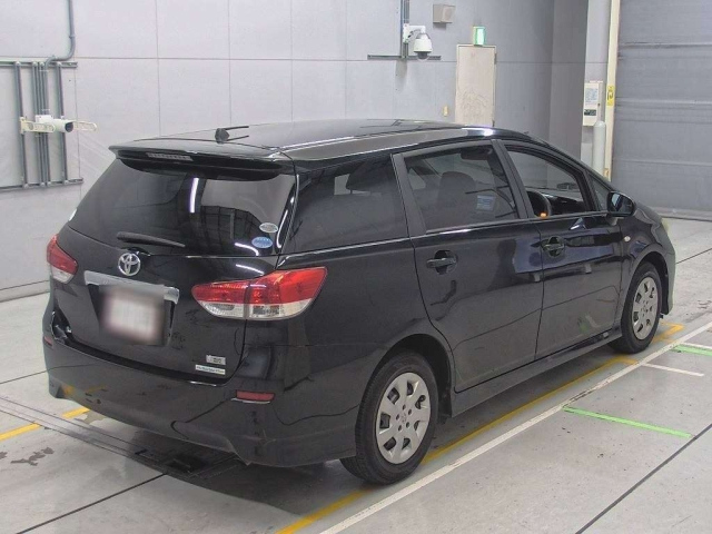 TOYOTA WISH 2011