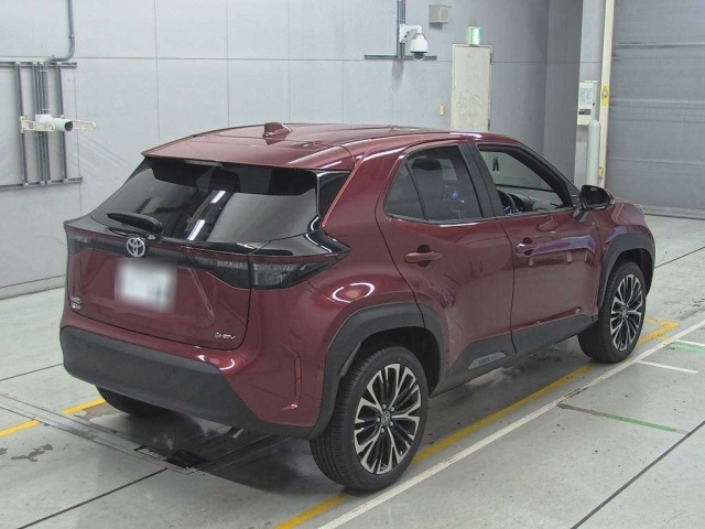 TOYOTA YARIS CROSS 2025
