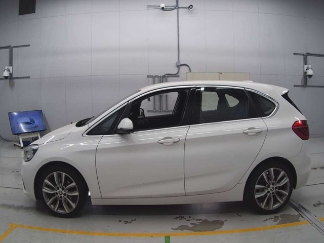 BMW 2 SERIES 2014