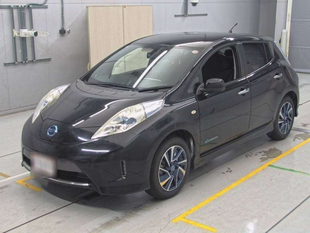 NISSAN LEAF 2014