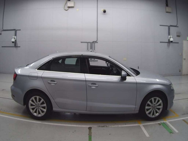 AUDI A3 2016