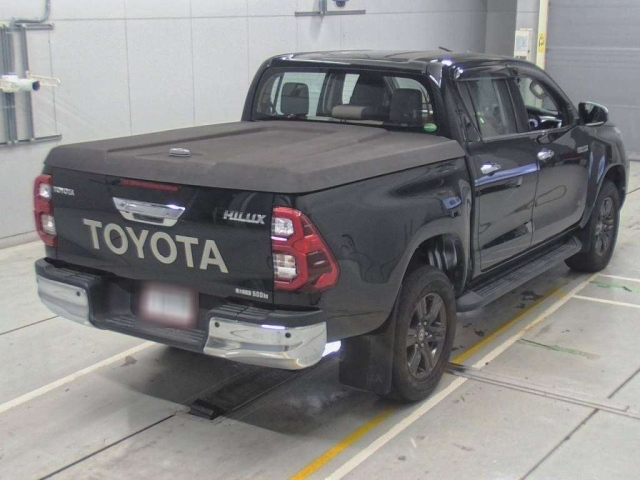 TOYOTA HILUX 2021