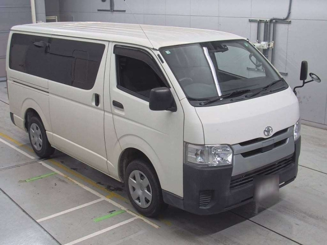 TOYOTA REGIUS ACE VAN 2018