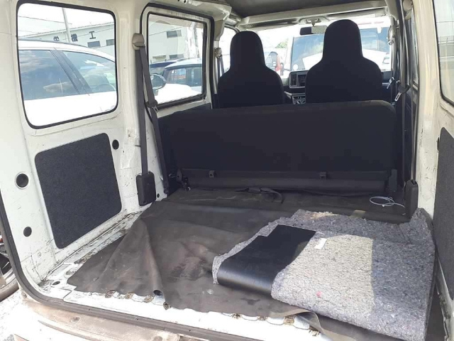 DAIHATSU HIJET VAN 2018