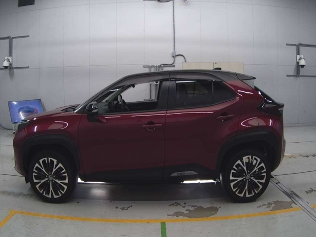 TOYOTA YARIS CROSS 2021