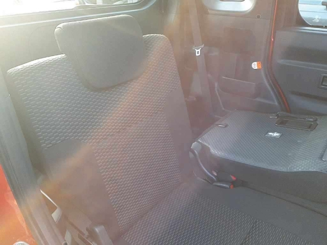 DAIHATSU WAKE 2014