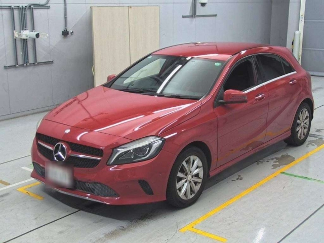 MERCEDES BENZ A CLASS 2016
