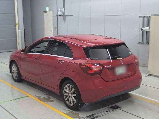 MERCEDES BENZ A CLASS 2016