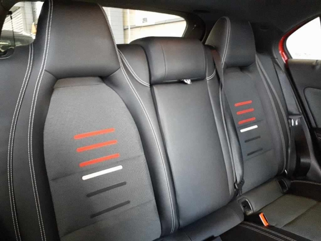 MERCEDES BENZ A CLASS 2016