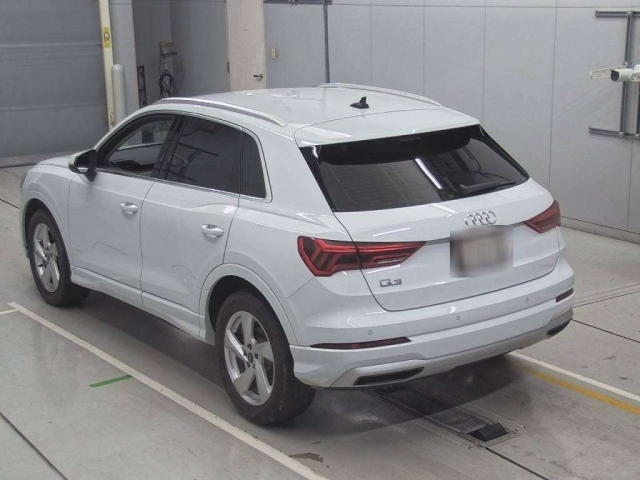 AUDI Q3 2023