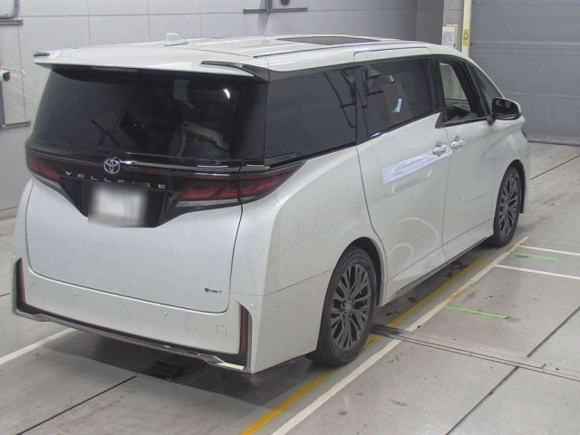TOYOTA VELLFIRE 2024