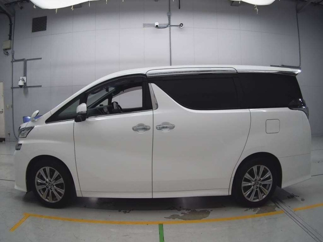 TOYOTA VELLFIRE 2017