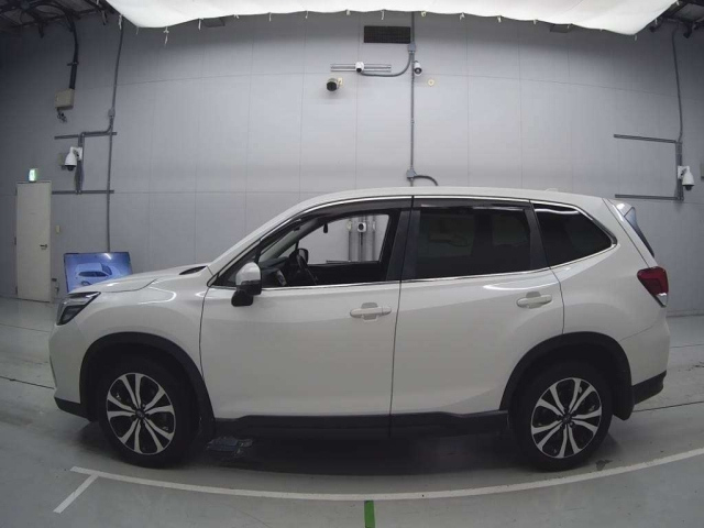 SUBARU FORESTER 2019