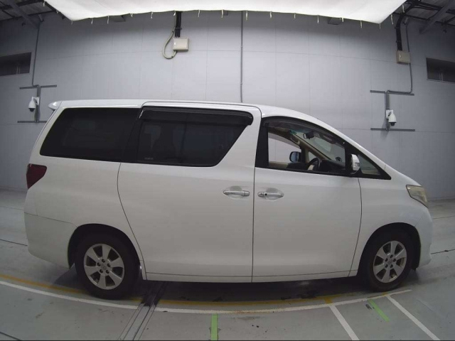 TOYOTA ALPHARD 2010
