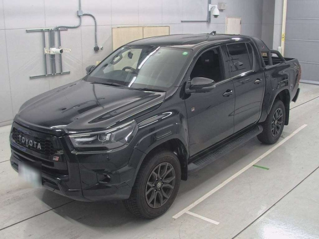 TOYOTA HILUX 2022