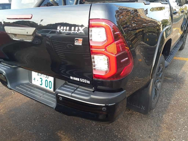 TOYOTA HILUX 2022