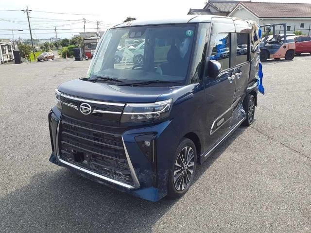 DAIHATSU TANTO 2022
