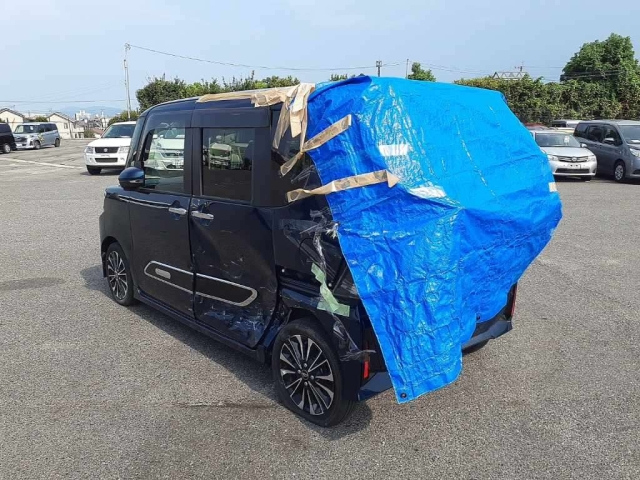 DAIHATSU TANTO 2022