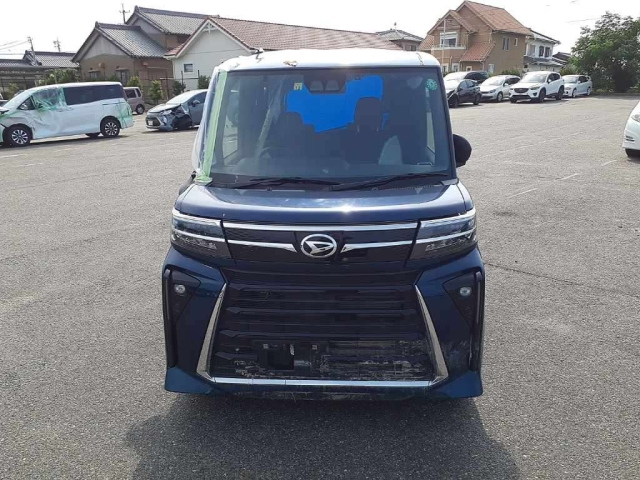DAIHATSU TANTO 2022