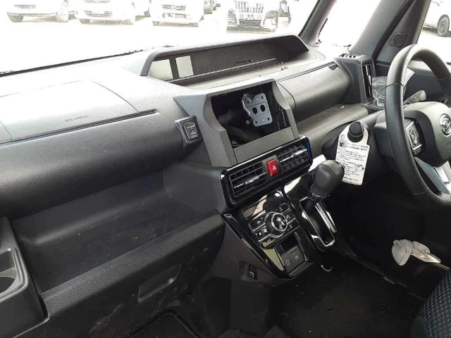 DAIHATSU TANTO 2022