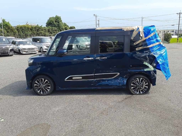DAIHATSU TANTO 2022
