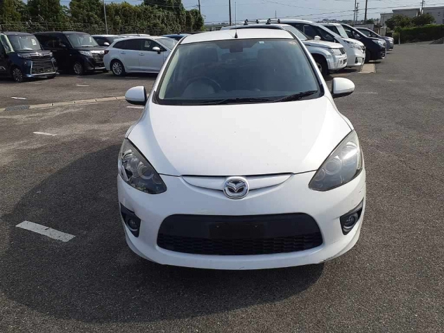 MAZDA DEMIO 2009