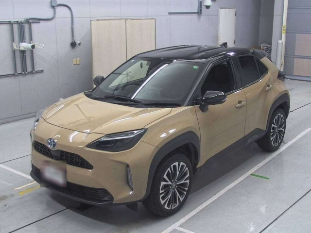 TOYOTA YARIS CROSS 2023