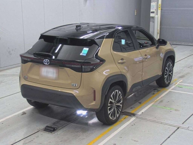 TOYOTA YARIS CROSS 2023