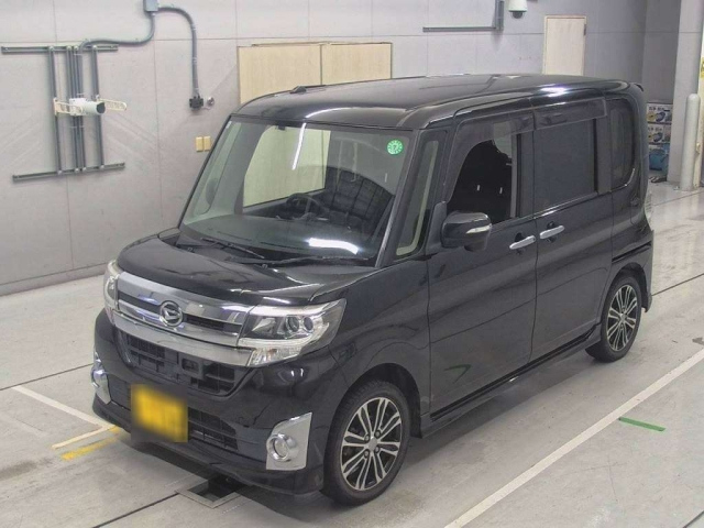 DAIHATSU TANTO 2014