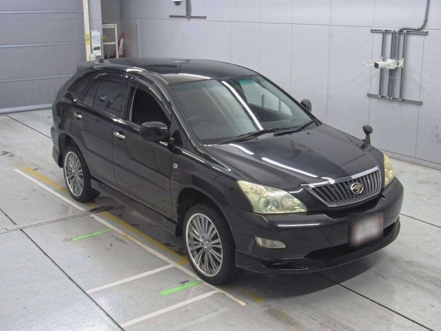 TOYOTA HARRIER 2011