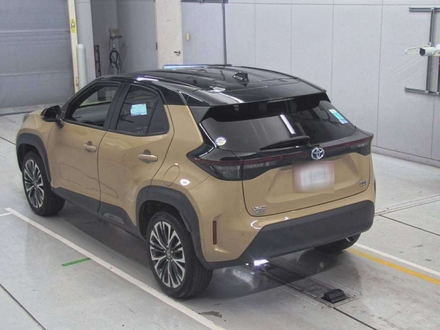 TOYOTA YARIS CROSS 2023