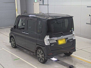 DAIHATSU TANTO 2014