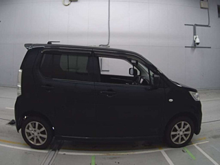 SUZUKI WAGON R 2013
