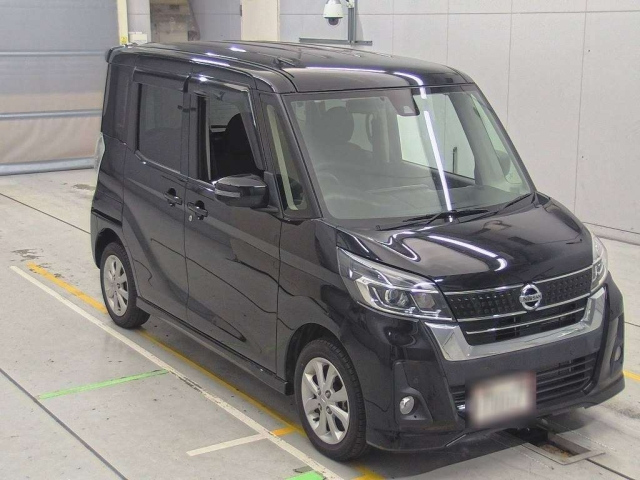 NISSAN DAYZ ROOX 2019