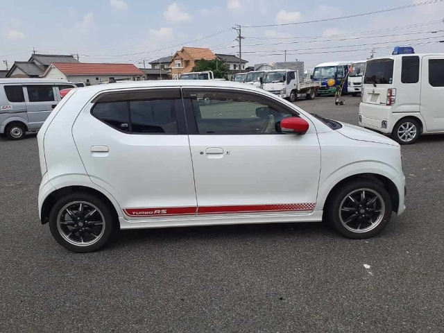 SUZUKI ALTO 2015