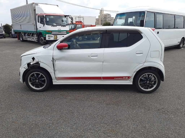 SUZUKI ALTO 2015